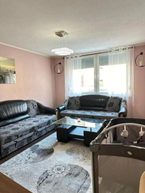 SAAM Lovely Apartment